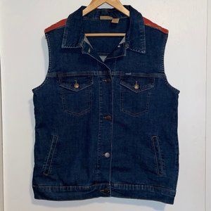 Wrangler Dark Denim Paisley Bandanna Accent Vest
